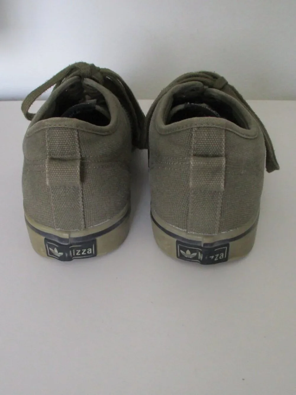 adidas Mens Nizza Olive Drab Green Canvas Lace-up Sneaker - Size 9.5M